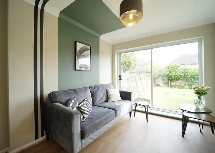 Stunning Luxury 3 Bed House With Garden In North * Leeds (West Yorkshire)