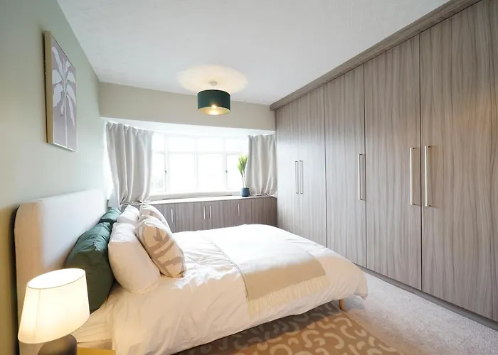 Holiday home Stunning Luxury 3 Bed House With Garden In North