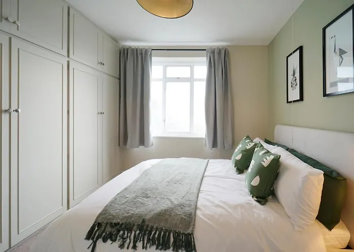 Stunning Luxury 3 Bed House With Garden In North Holiday home *